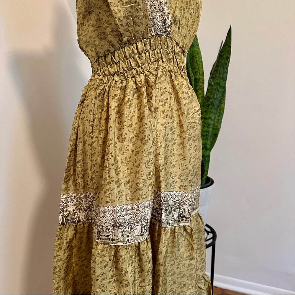 Junglee Billee | Tiered Halter Midi Dress - Picture 4 of 12